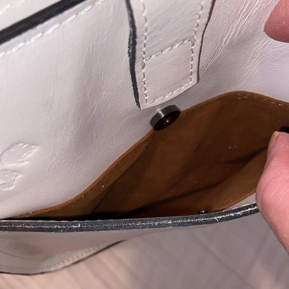 Patricia Nash - Picture 7 of 12